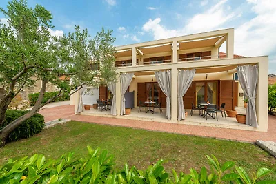Ferienwohnung mit Klimaanlage und Terrasse