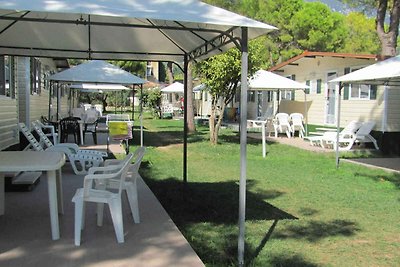 Mobilehome mit Terrasse, Klimaanlage und Pool