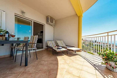 Appartamento Vacanza con famiglia Okrug Gornji