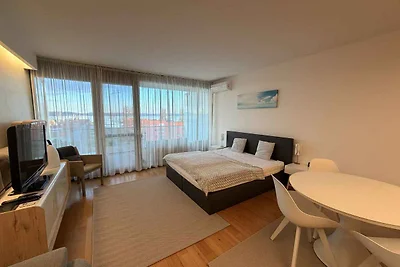 Ferienwohnung mit Balkon und Blick aufs