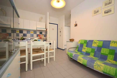 Ferienwohnung mit Klimaanlage und Balkon