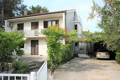 Ferienwohnung mit Klimaanlage und Terrasse