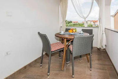 Ferienwohnung mit Klimaanlage und Balkon