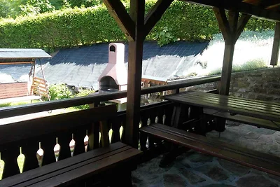 Ferienhaus mit Spielplatz und Panorama