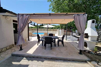 Ferienhaus mit Klimaanlage und Pool