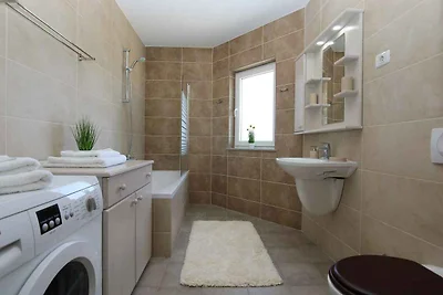 Ferienwohnung mit Klimaanlagen und Internet