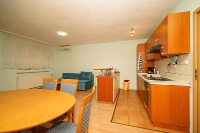 Ferienwohnung mit Balkon