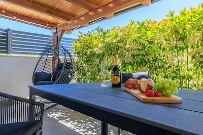 Ferienwohnung mit Klimaanlage und Meerblick