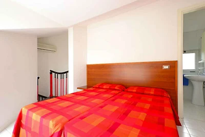 Ferienwohnung mit Klimaanlage, Balkon und