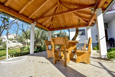 Appartamento Vacanza con famiglia Biograd na Moru