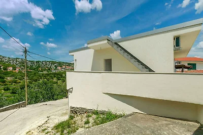 Ferienhaus mit Terrasse und Klimaanlage