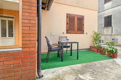 Ferienwohnung mit Klimaanlage und Parkplatz
