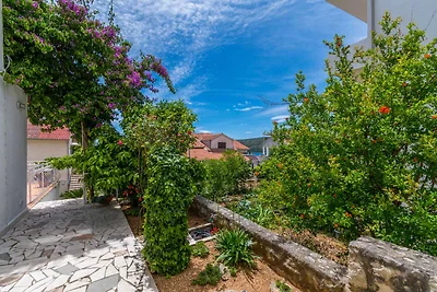 Gemütliche Unterkunft Teresa in Seget Vranjic