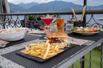 Appartamento Vacanza con famiglia Oggebbio