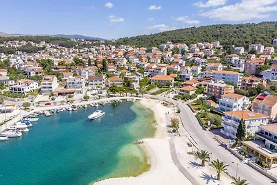 Gemütliche Unterkunft Dory in Okrug Gornji