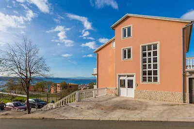 Ferienwohnung mit Balkon und Meerblick
