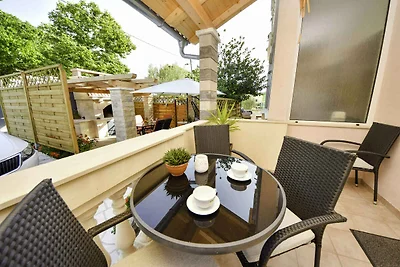 Ferienwohnung mit Terrasse und Klimaanlage