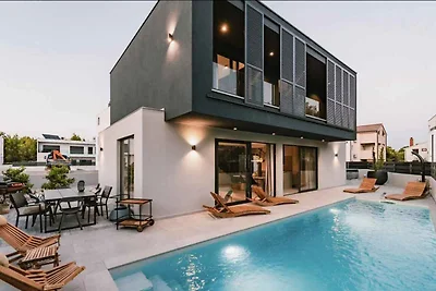Ferienhaus mit Klimaanlage, Pool