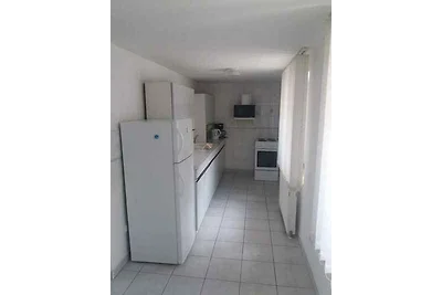 Ferienhaus mit Pool und Kamin