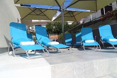 Ferienwohnung mit Pool und Klimaanlage