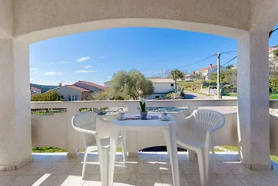 Ferienwohnung mit Klimaanlage und Terrasse in