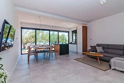 Willkommen im Ferienhaus Punta in Sukošan!