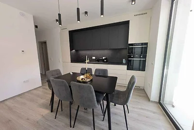 Ferienwohnung modern eingerichtet mit WLAN un