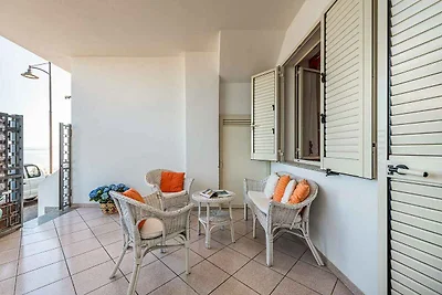 Ferienhaus mit Terrasse direkt am Meer