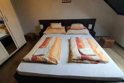 Ferienwohnung mit Pool und Internet