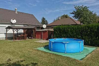 Ferienhaus mit Pool, WLAN und Klimaanlage