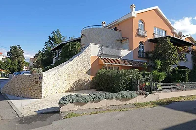 Komfortables Ferienhaus Vanja mit Meerblick u