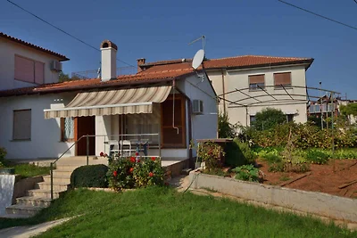 Ferienwohnung mit Klimaanlage und Terrasse in