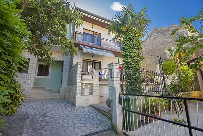 Apartment für vier Personen, nur 200 Meter vo