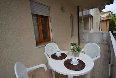 Ferienwohnung mit Klimaanlage und Balkon