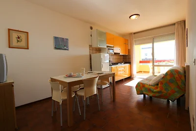 Ferienwohnung mit Balkon und Klimaanlage