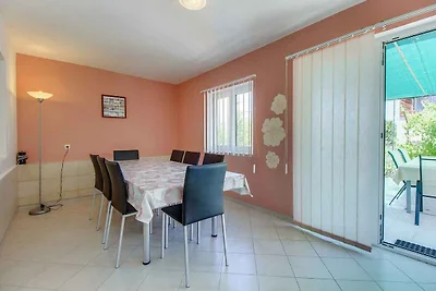 Komfortable Ferienwohnung ZDENKO mit Meerblic