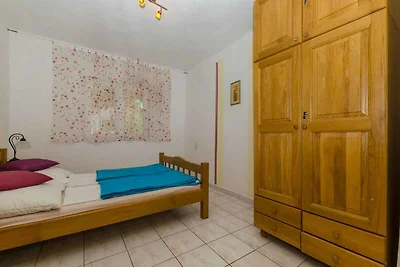 Ferienwohnung mit Klimaanlage und Pool
