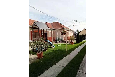 Ferienwohnung mit Grillmöglichkeit und Garten