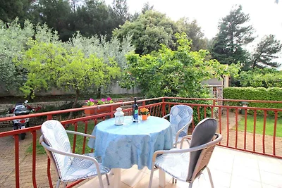 Ferienwohnung mit Terrasse und Klimaanlage