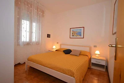 Ferienwohnung mit Klimaanlage und Balkon
