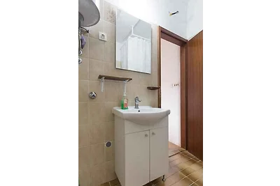 Ferienwohnung mit Klimaanlage und Balkon