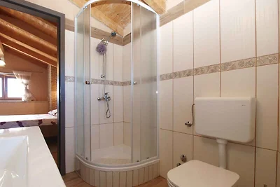 Ferienhaus mit Pool und Klimaanlage