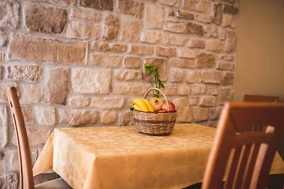 Appartamento Vacanza con famiglia Lopar