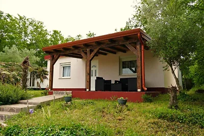 Bungalow Bungalow mit grossem Garten