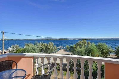 Apartament Dla rodzin Pašman, Tkon
