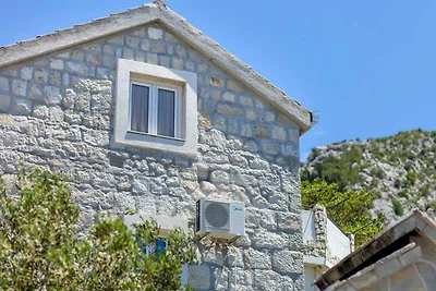 Ferienhaus mit Aussenpool