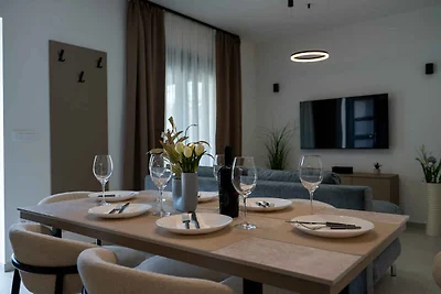 Ferienhaus mit Whirlpool, und Terrasse
