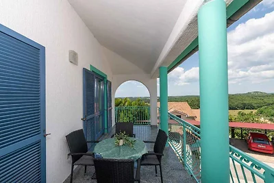 Apartment mit grossem Balkon, zwei Schlafzimm