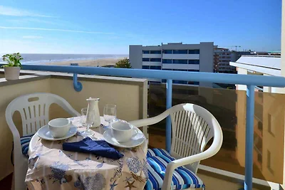 Ferienwohnung mit Klimaanlage und Balkon