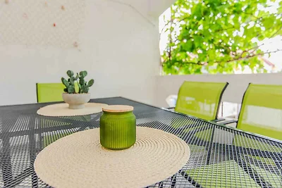 Gemütliche Ferienwohnung Pisacic auf der Inse